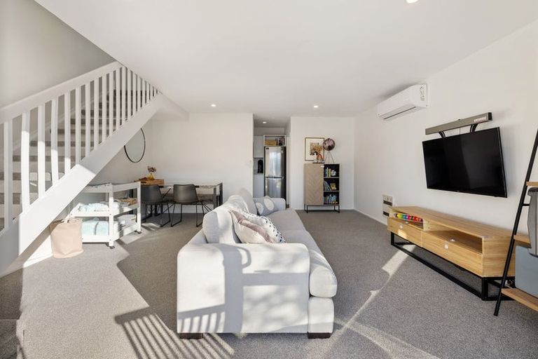 Photo of property in 2/66 Clare Road, St Albans, Christchurch, 8014