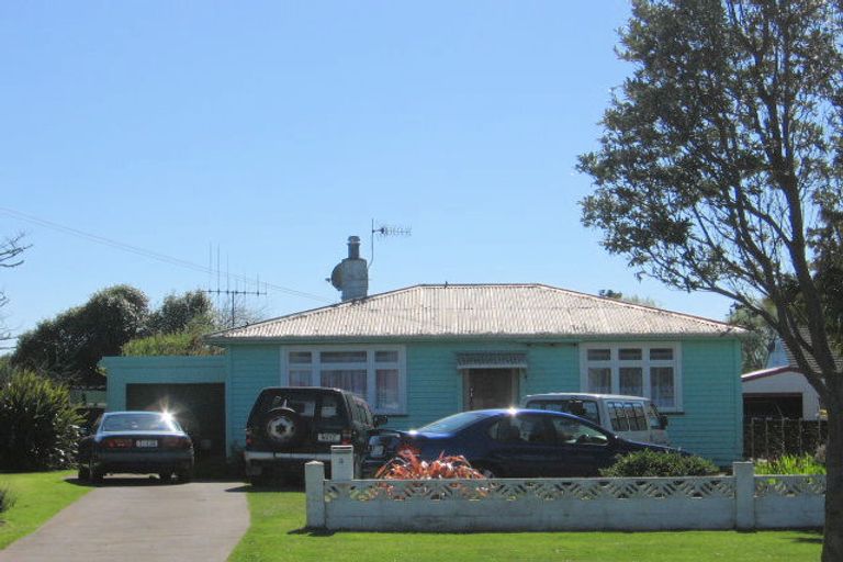 Photo of property in 3 Norbiton Road, Foxton, 4814