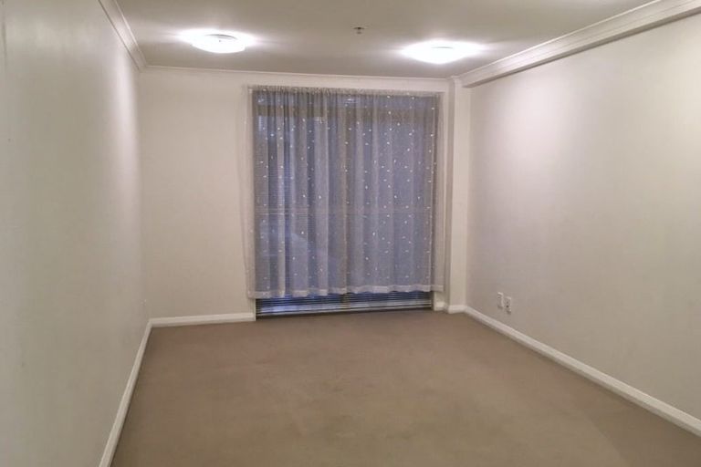 Photo of property in Monvie Apartments, 112/15 Holland Street, Te Aro, Wellington, 6011