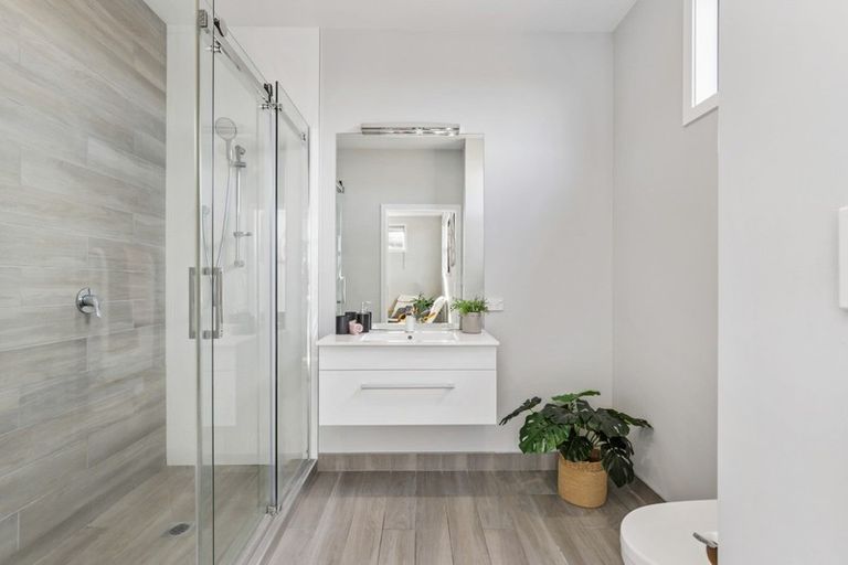 Photo of property in 27a Shrule Place, Huntington, Hamilton, 3210