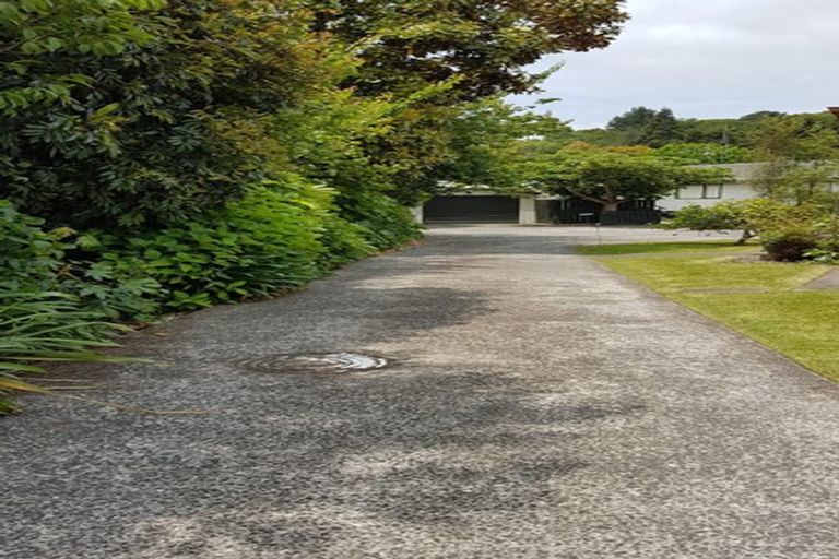 Photo of property in 90 Esmeralda Street, Welcome Bay, Tauranga, 3112