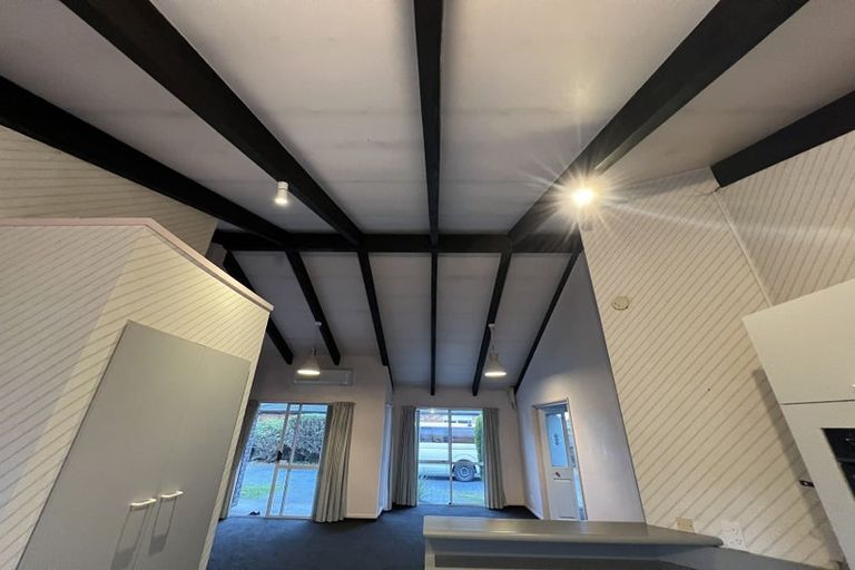 Photo of property in 50 Regency Crescent, Redwood, Christchurch, 8051