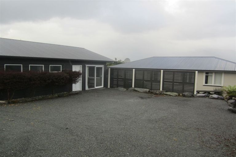 Photo of property in 42 Koe Street, Moana, 7872