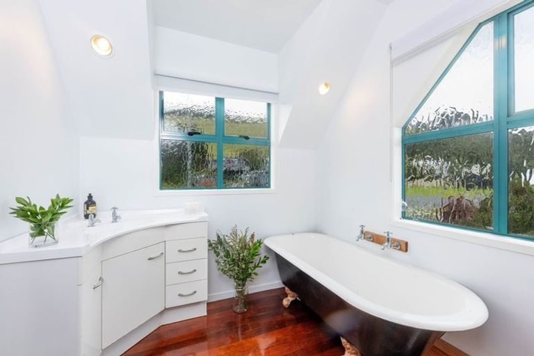 Photo of property in 312 Hokianga Harbour Drive, Omapere, Kaikohe, 0473