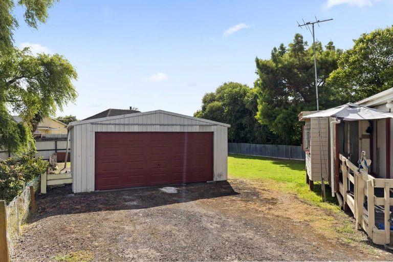 Photo of property in 4 George Street, Waiuku, 2123