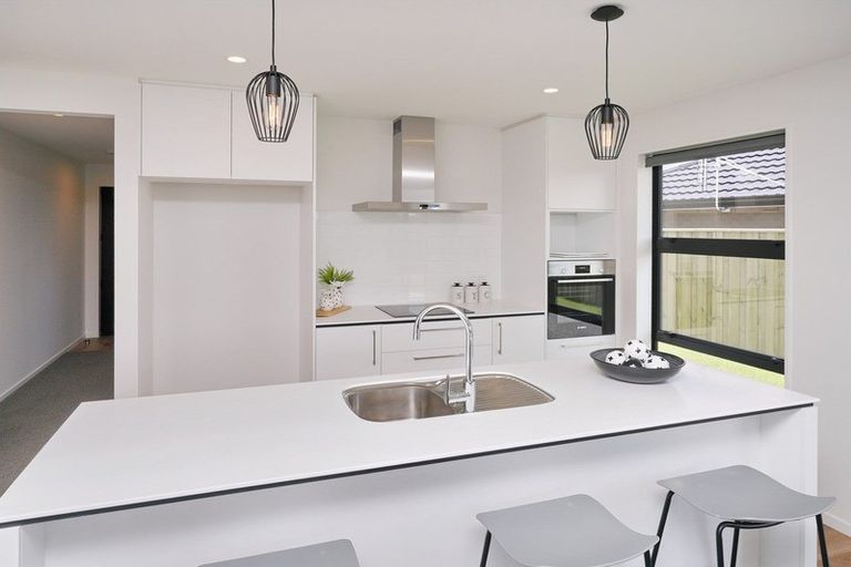 Photo of property in 7 Jasmine Street, Woodend, 7610