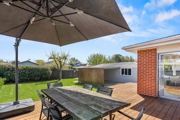 Photo of property in 31 Flower Street, Bryndwr, Christchurch, 8053