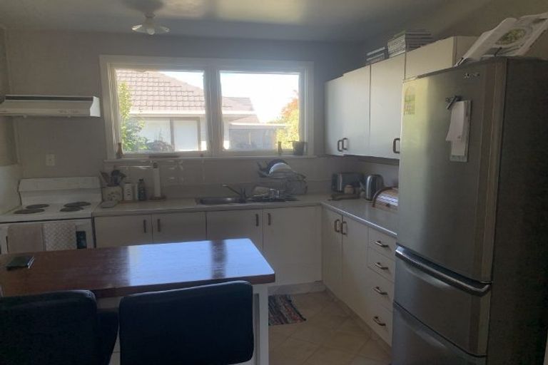 Photo of property in 39 Skerten Avenue, Hornby, Christchurch, 8042