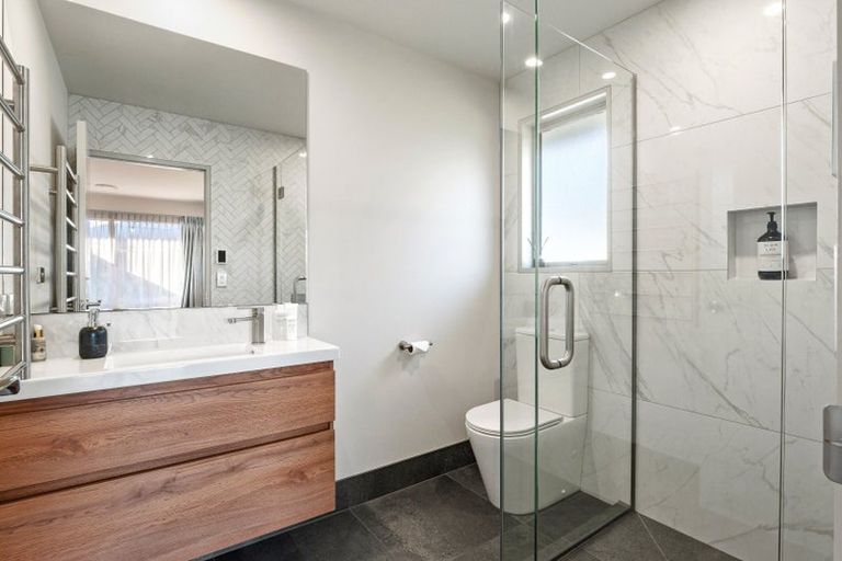 Photo of property in 38 Erskine Street, Lake Hayes, Queenstown, 9304