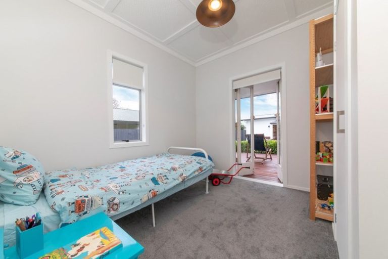 Photo of property in 4/87 Nikau Street, New Lynn, Auckland, 0600