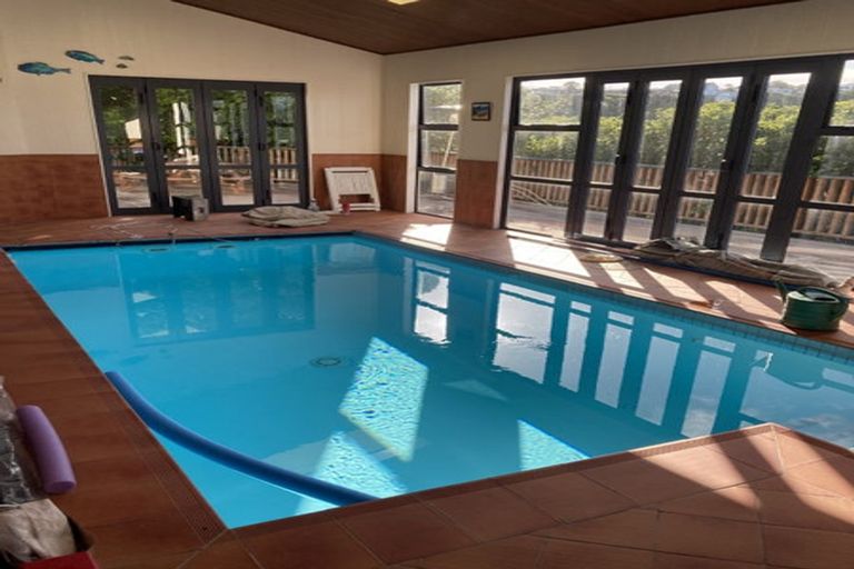 Photo of property in 19 George Gee Drive, Korokoro, Lower Hutt, 5012