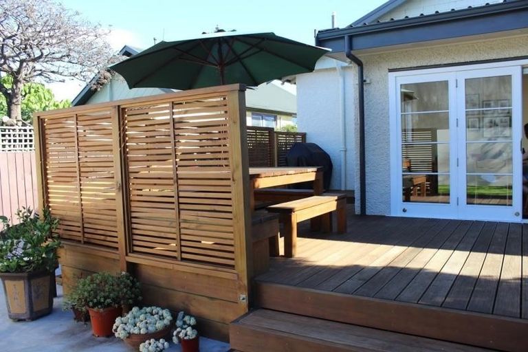 Photo of property in 17 Campbell Terrace, Petone, Lower Hutt, 5012