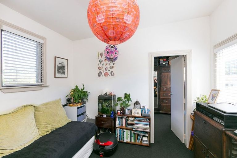 Photo of property in 37 Chilka Street, Berhampore, Wellington, 6023