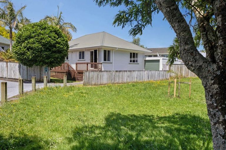 Photo of property in 19g Kenmore Street, Westown, New Plymouth, 4310