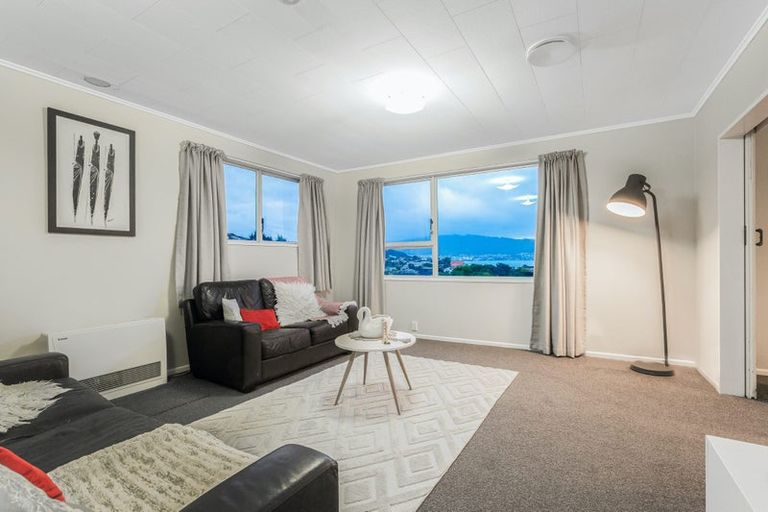 Photo of property in 24 Tweed Road, Papakowhai, Porirua, 5024