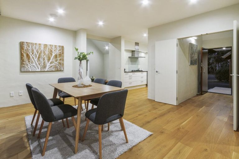 Photo of property in 4 Monkton Close, Greenhithe, Auckland, 0632