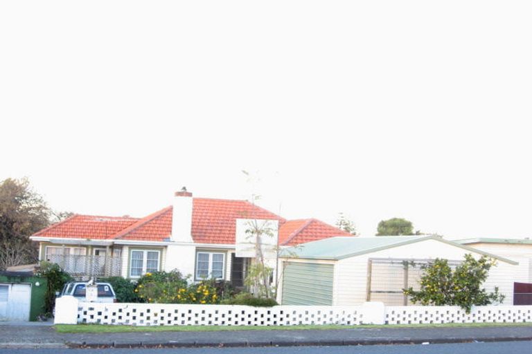 Photo of property in 8 Coxhead Road, Manurewa, Auckland, 2102