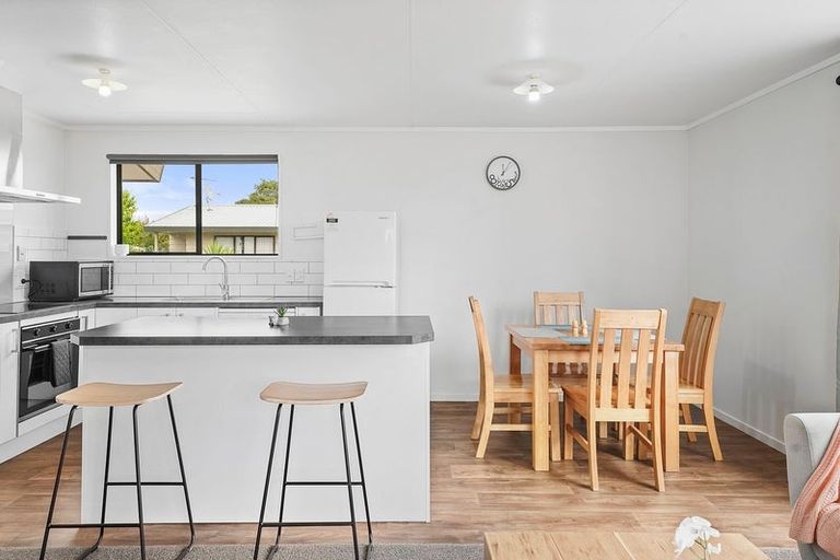 Photo of property in 48a Hartford Avenue, Papamoa Beach, Papamoa, 3118