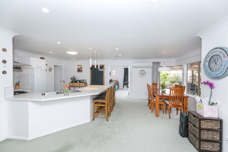 Photo of property in 11 Pascal Place, Flagstaff, Hamilton, 3210