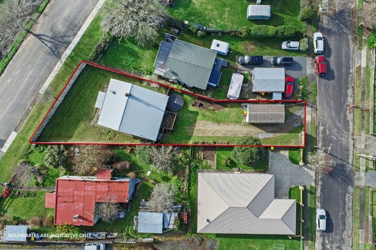 Photo of property in 36 Bear Street, Tirau, 3410