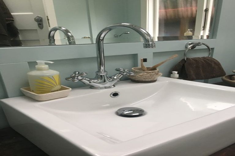 Photo of property in 19 Airlie Street, Glenduan, Nelson, 7071