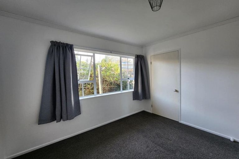 Photo of property in 2/72 Cumberland Street, Welbourn, New Plymouth, 4312