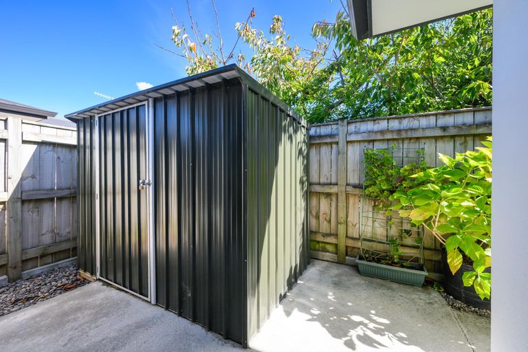 Photo of property in 65b Albert Street, Palmerston North, 4414