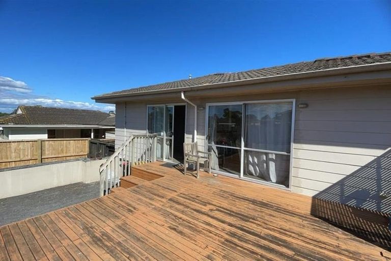 Photo of property in 9 Cottingham Crescent, Mangere East, Auckland, 2024