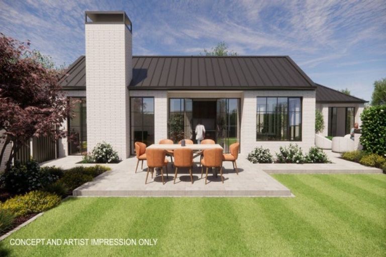 Photo of property in 12 Ladbrokes Place, Fendalton, Christchurch, 8052