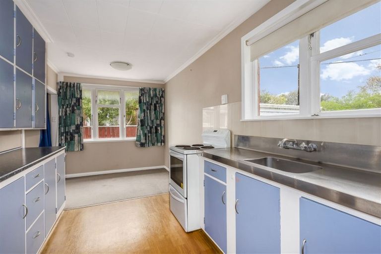 Photo of property in 4 Brown Grove, Ranui, Porirua, 5024