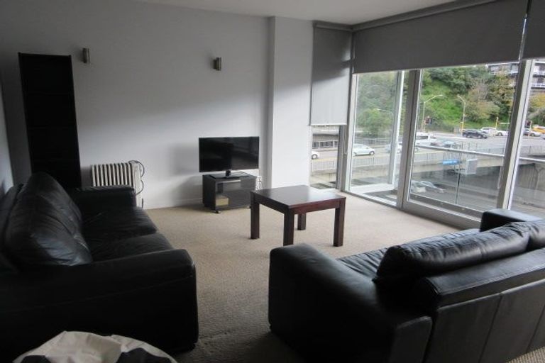 Photo of property in Montreaux Apartments, 3f/164 The Terrace, Wellington Central, Wellington, 6011
