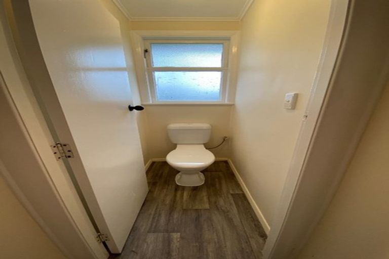 Photo of property in 19 Charles Corner Crescent, Maraenui, Napier, 4110