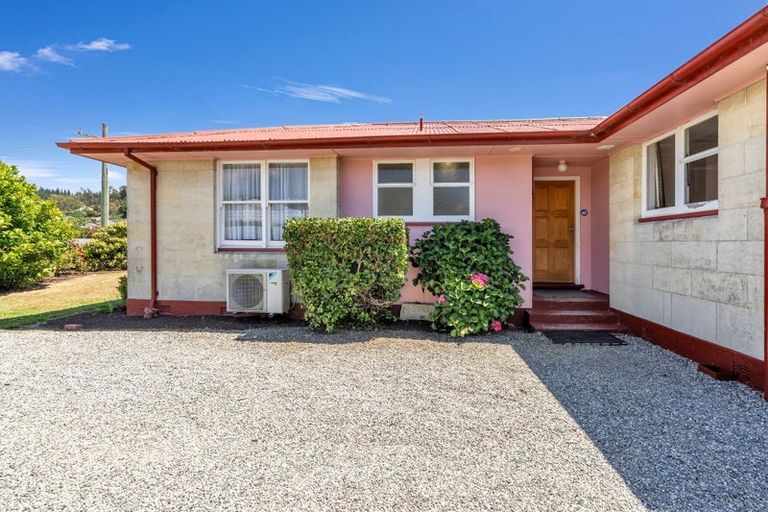 Photo of property in 39 Dacre Street, Oamaru North, Oamaru, 9400