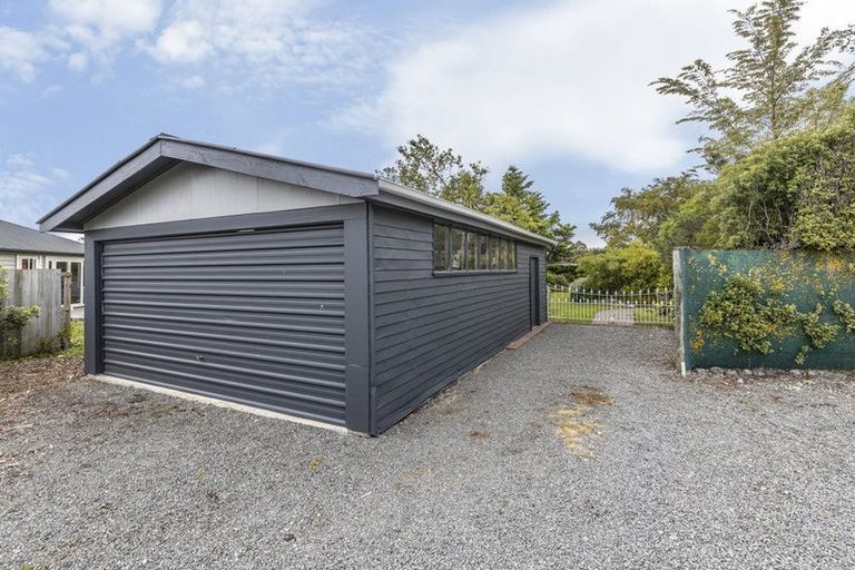 Photo of property in 4 Totara Drive, Oxford, 7430
