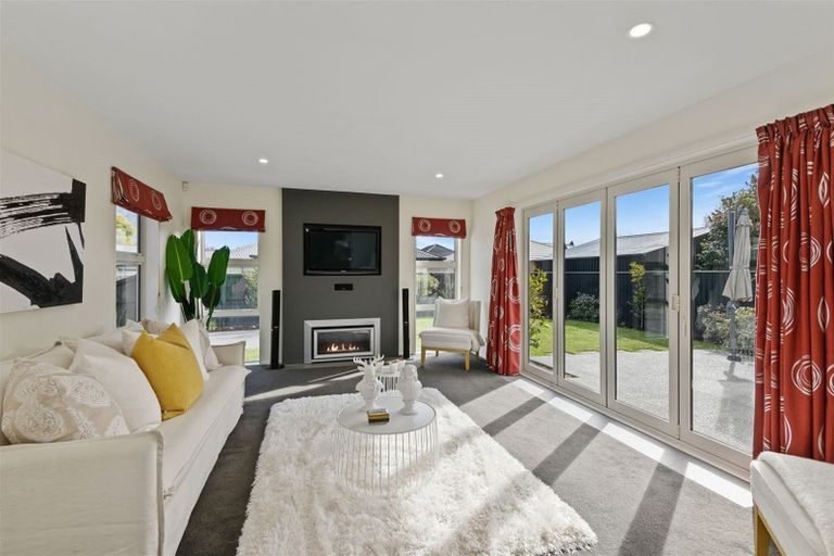 Photo of property in 196a Gayhurst Road, Dallington, Christchurch, 8061