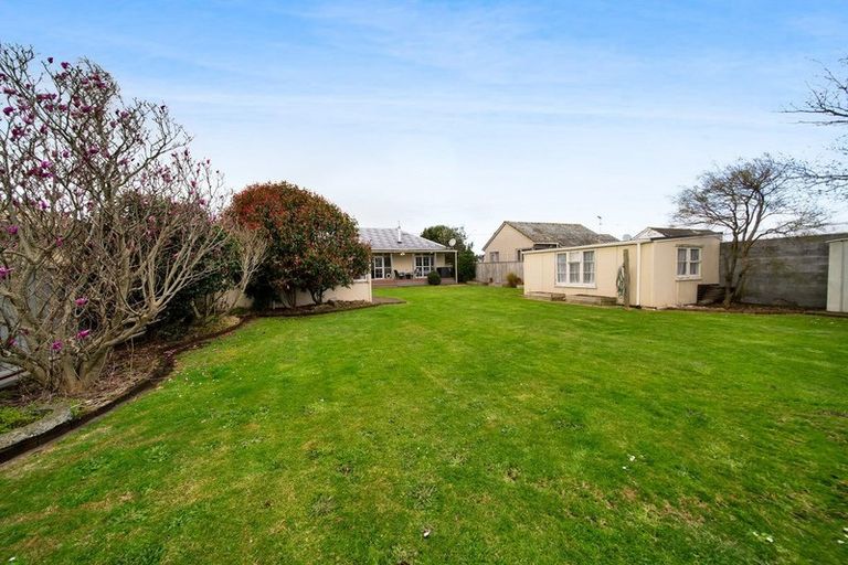 Photo of property in 37 Vogel Street, Hawera, 4610