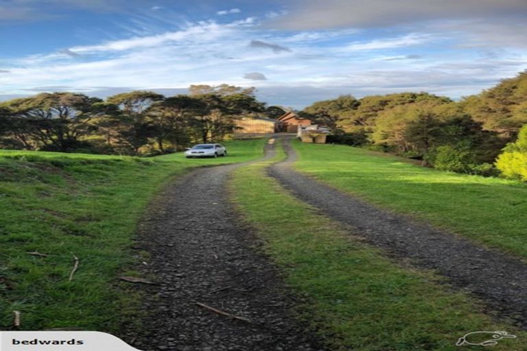 Photo of property in 20 Welsh Hills Road, Swanson, Auckland, 0614