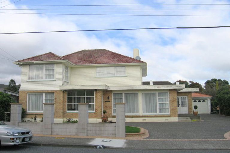 Photo of property in 3 Troon Crescent, Boulcott, Lower Hutt, 5010
