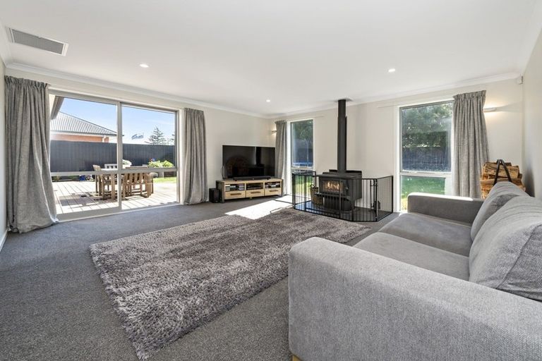 Photo of property in 11 Glen Oak Drive, Kirwee, Darfield, 7571