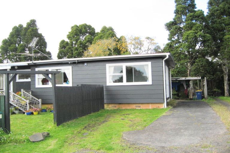 Photo of property in 7 Staley Road, Parau, Auckland, 0604