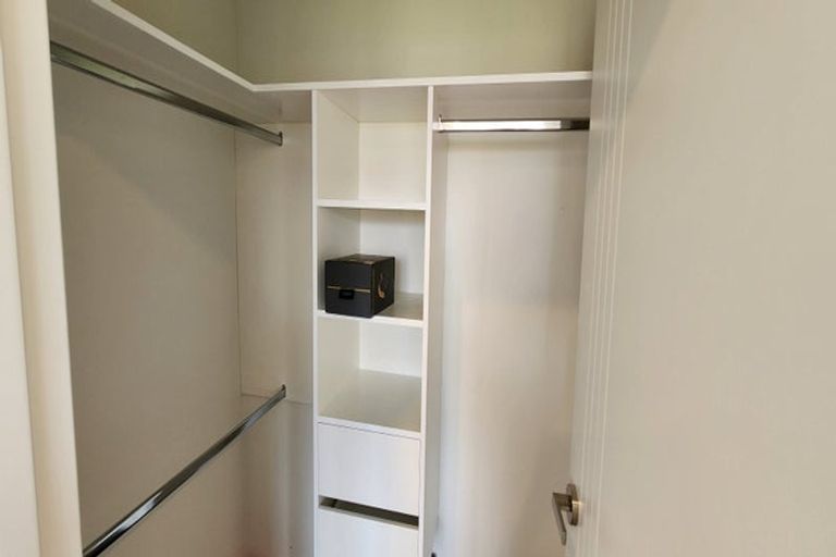 Photo of property in 28 Korokio Lane, Henderson, Auckland, 0612