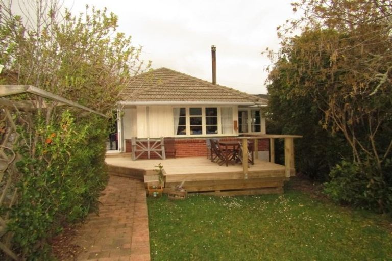 Photo of property in 31 Wilkie Crescent, Naenae, Lower Hutt, 5011