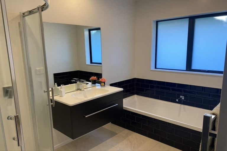 Photo of property in 83 Waterstone Avenue, Paraparaumu, 5032