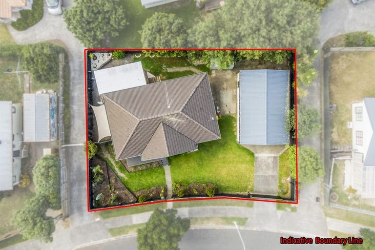 Photo of property in 37 Rosemead Place, Randwick Park, Auckland, 2105