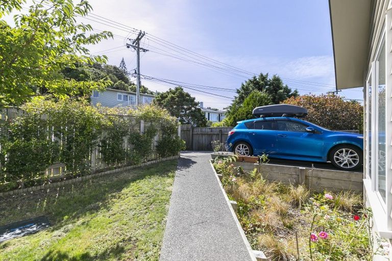 Photo of property in 13 Monowai Road, Johnsonville, Wellington, 6037