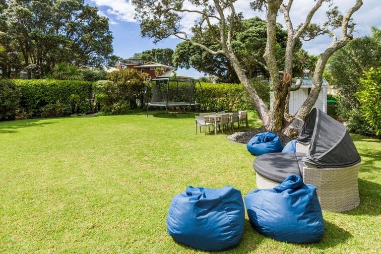 Photo of property in 315a Beach Road, Campbells Bay, Auckland, 0630