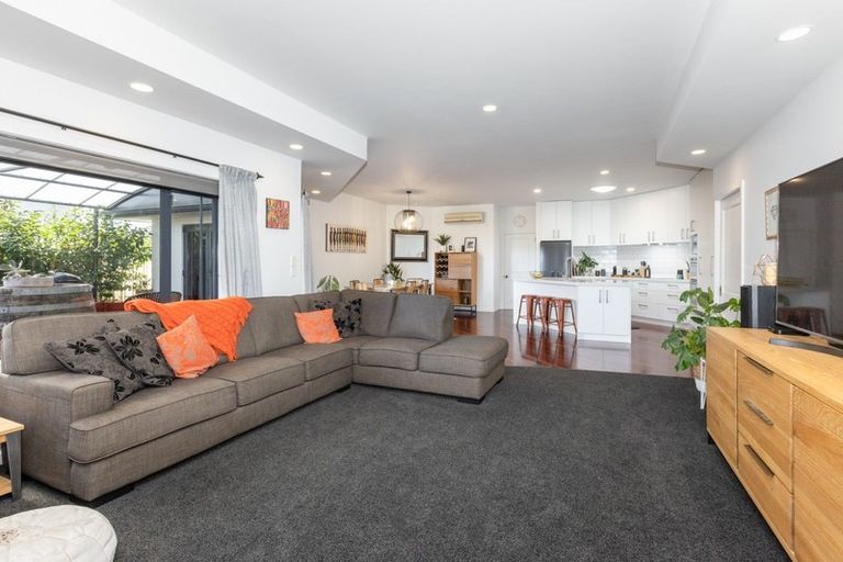 Photo of property in 41 Russell Robertson Drive, Havelock North, 4130