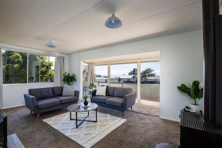 Photo of property in 45 Hume Street, Waitara, 4320