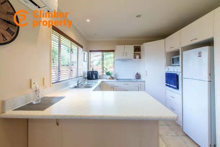 Photo of property in 6 Blairgowrie Place, Rototuna North, Hamilton, 3210