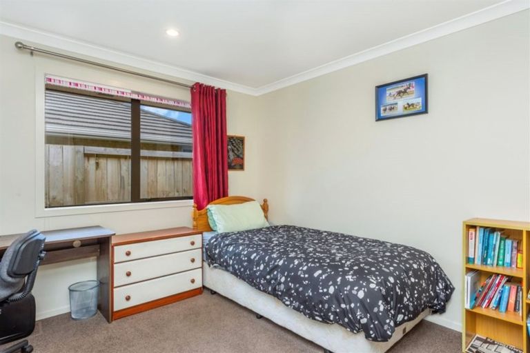 Photo of property in 215 Cumberland Drive, Flagstaff, Hamilton, 3210